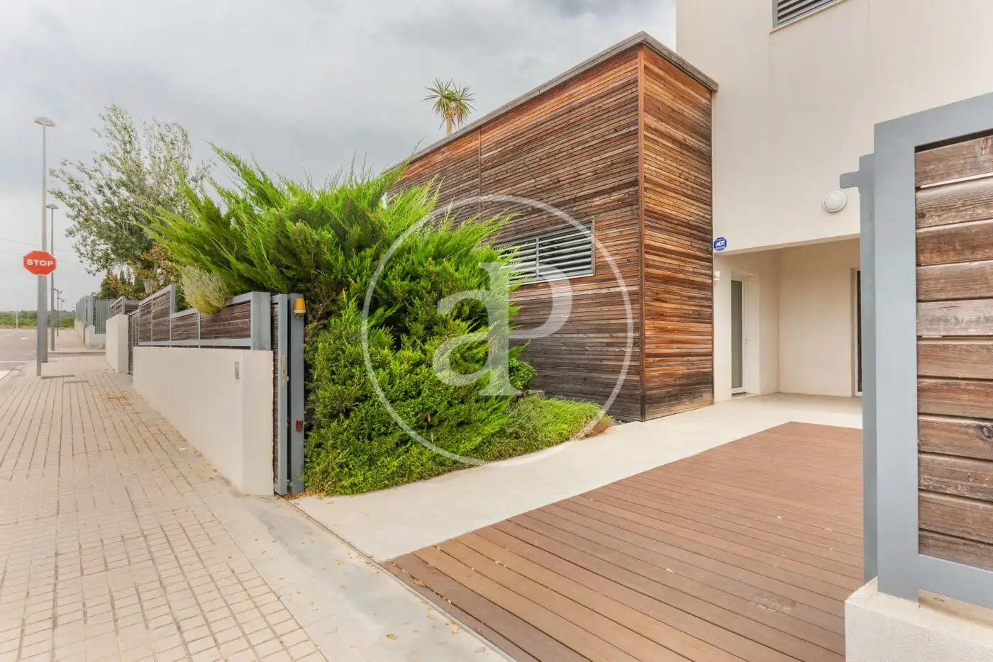 Vista exterior de Finca rústica en venda en Loriguilla amb Aire condicionat, Calefacció i Jardí privat