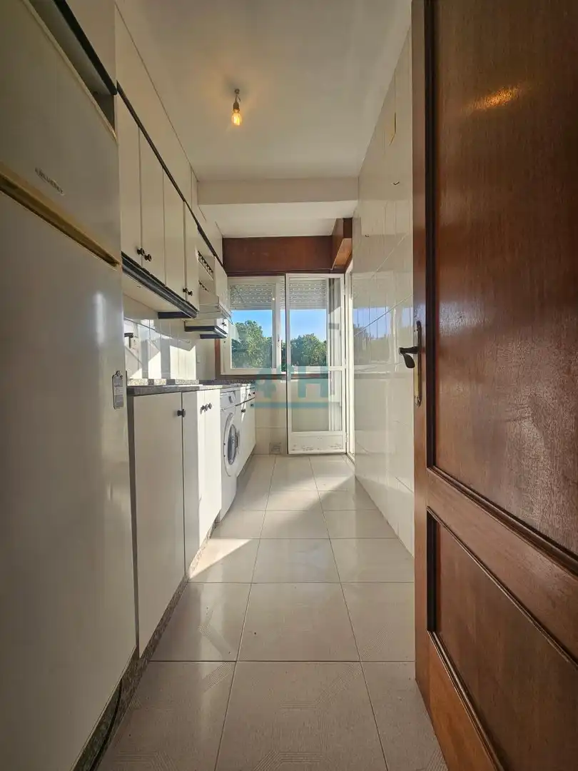 Flat with terrace for sale in Couto, imagen 4