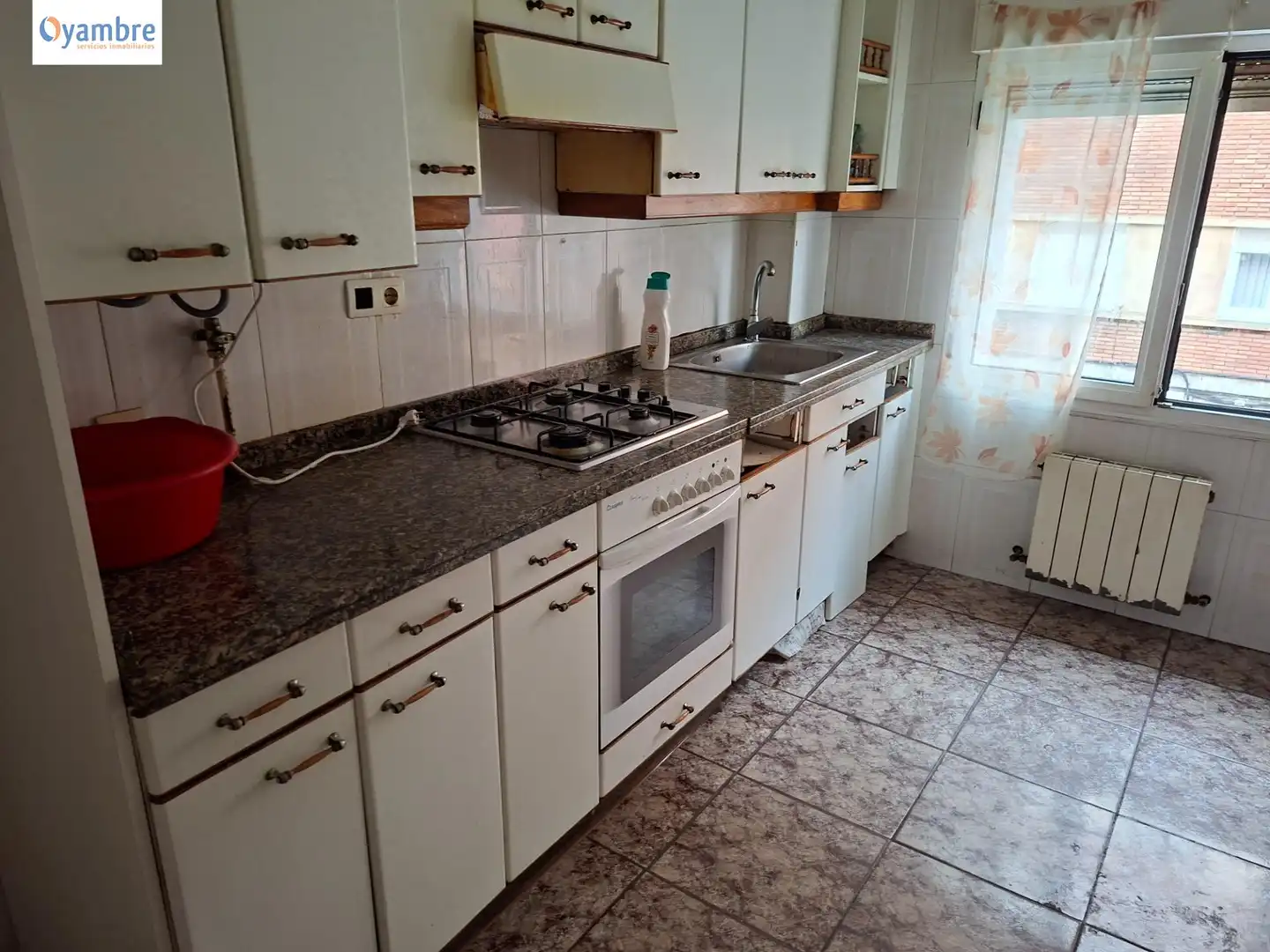 Kitchen of Flat for sale in Gijón 
