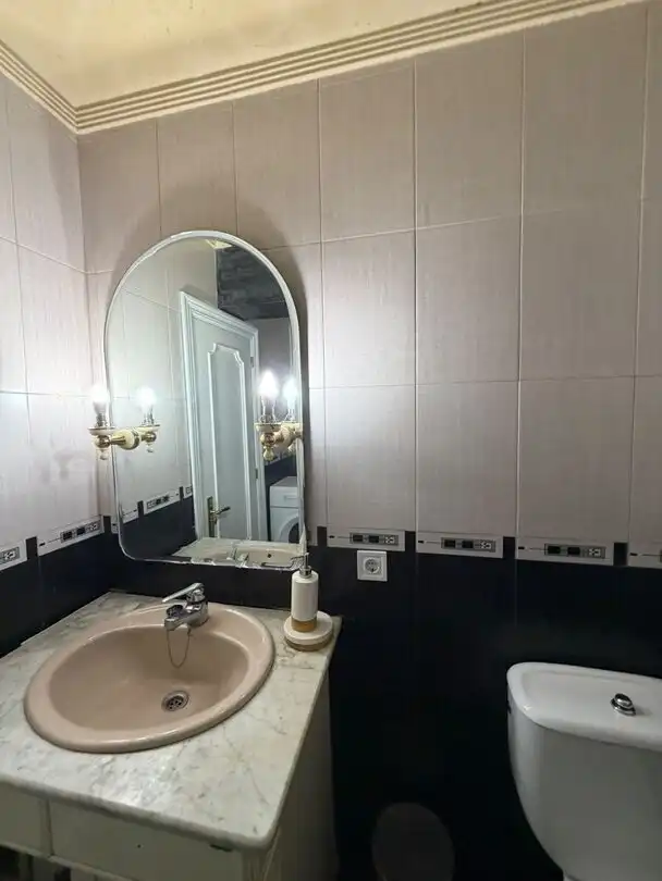 Baño de Piso en venta en Langreo con Calefacción