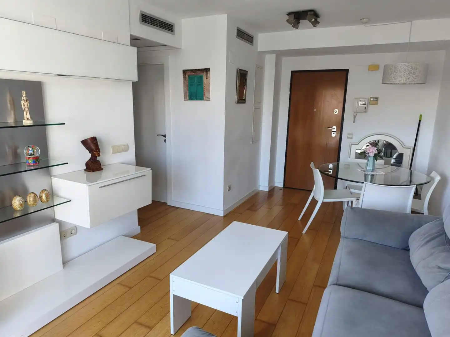 Wohnzimmer von Wohnung zur Miete in La Pobla de Farnals mit Möbliert, Balkon und Gemeinschaftspool