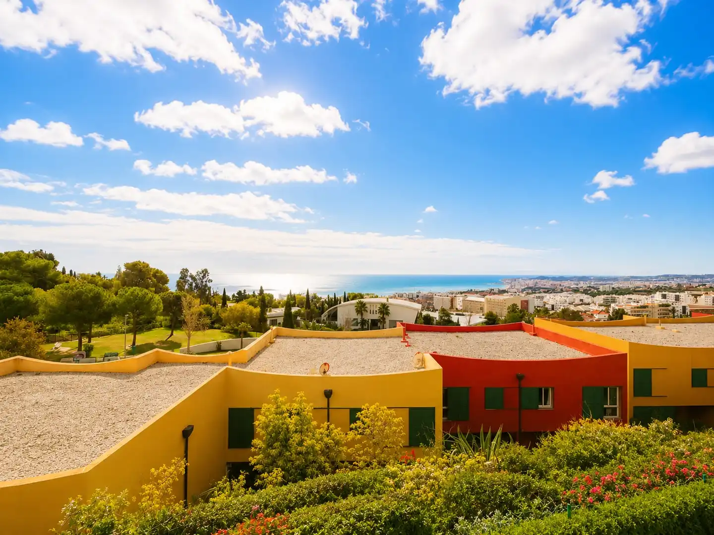 Vista exterior de Pis en venda en Benalmádena amb Aire condicionat, Terrassa i Moblat