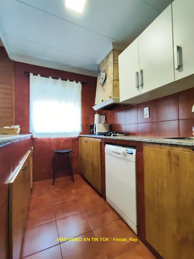 Cuina de Casa o xalet en venda en Lliçà d'Amunt amb Aire condicionat, Calefacció i Jardí privat