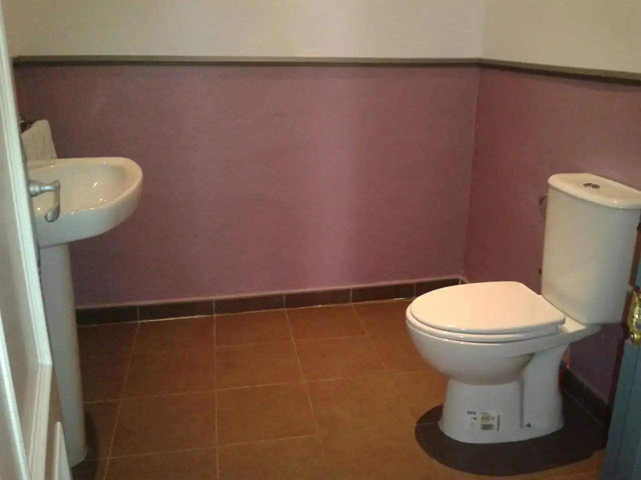 Bathroom of Commercial properties for rent in Lucena