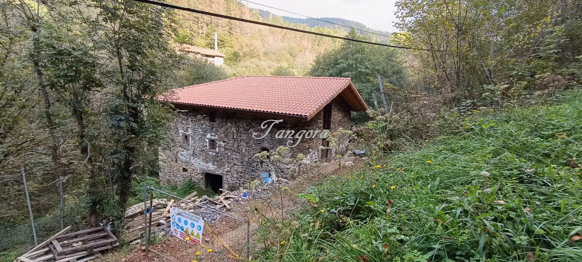 Exterior view of Country homes for sale in Zeanuri  with Private garden