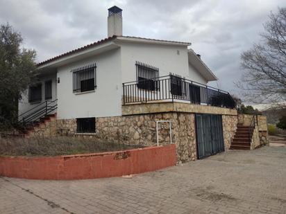 Exterior view of House or chalet for sale in Carabaña  with Private garden