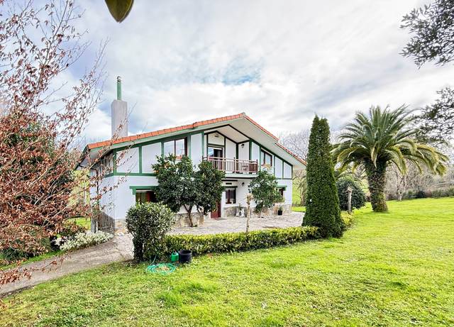 Casa-chalet en Venta en Barrio Ergoien en Gamiz-Fika