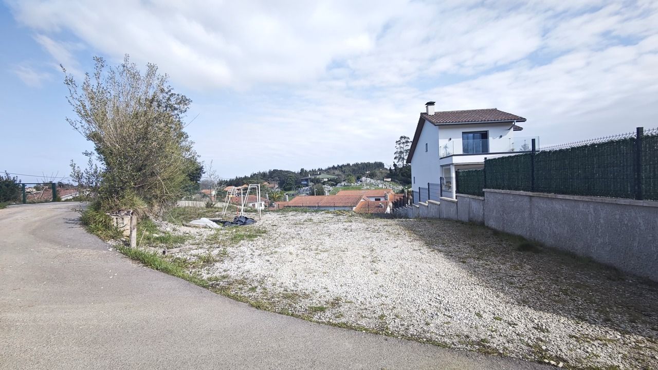 Residencial en venda en Llanes