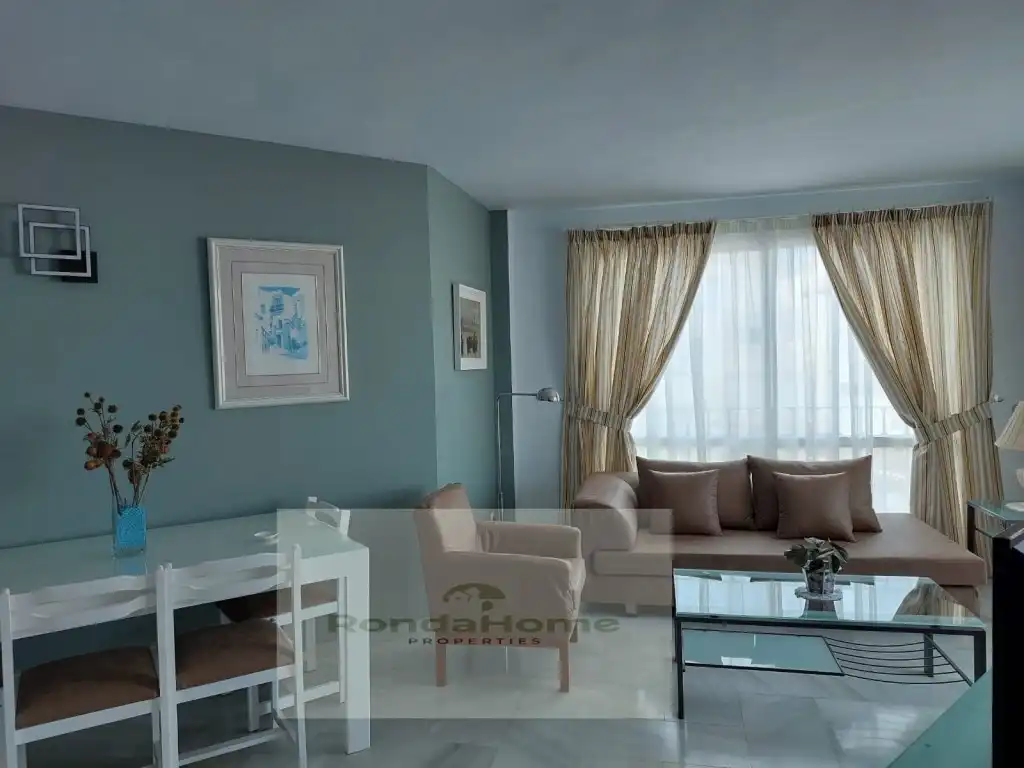 Flat for rent in Puerto Marina