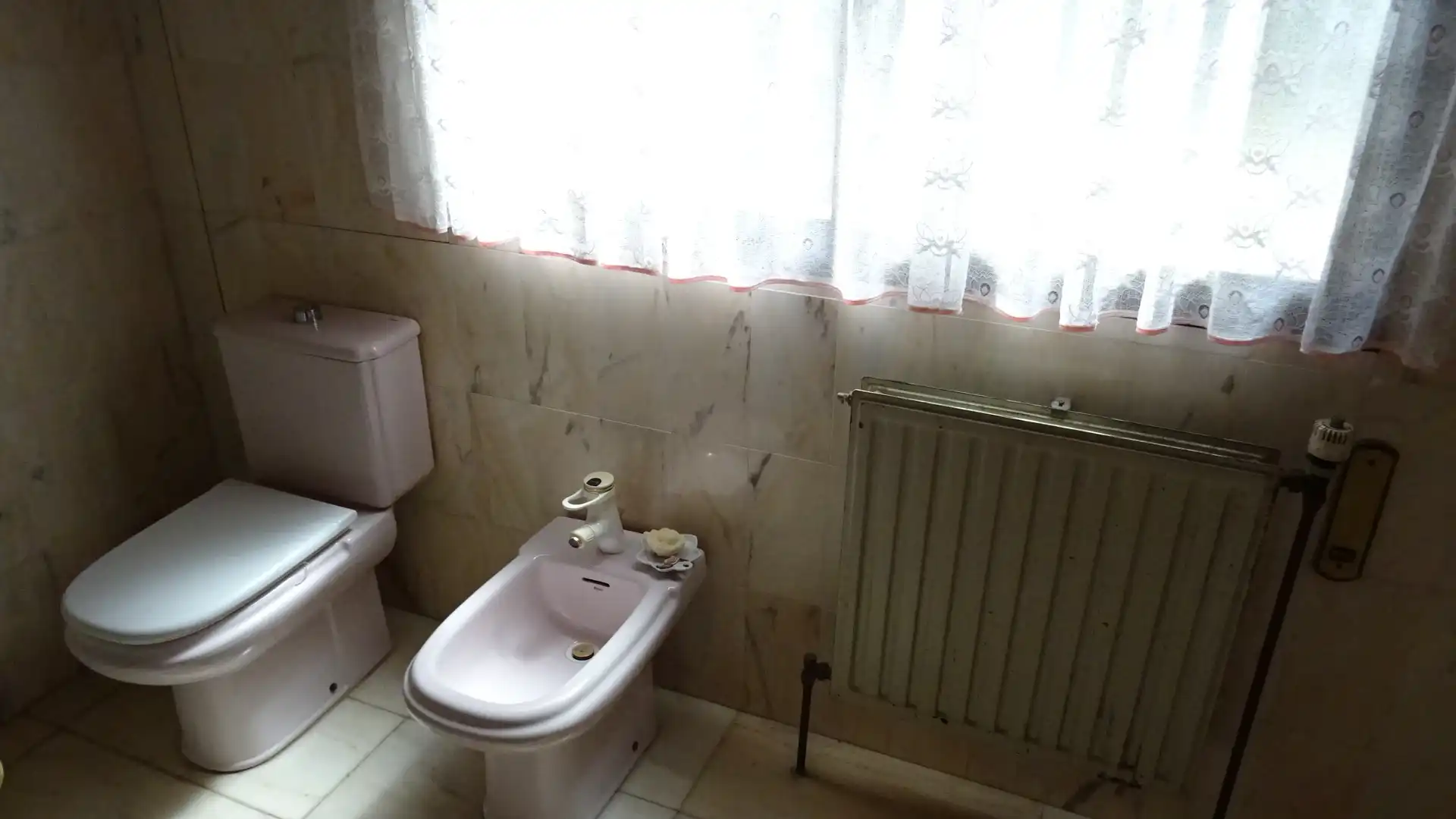 Bathroom of Houses for sale in El Campello  with Air Conditioner, Heating and Private garden