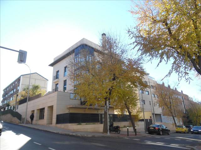 Garaje en Venta en BUESO PINEDA en San Juan Bautista