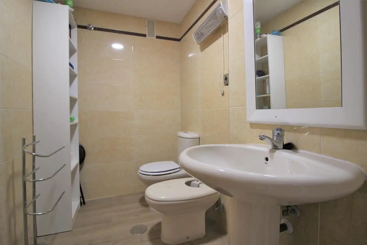 Flat for rent in Almería, Almería