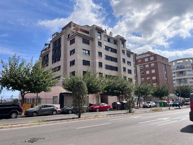 Garaje en Venta en Carrer de Francisco Ruiz Cazador, 6 en Pau Lledó