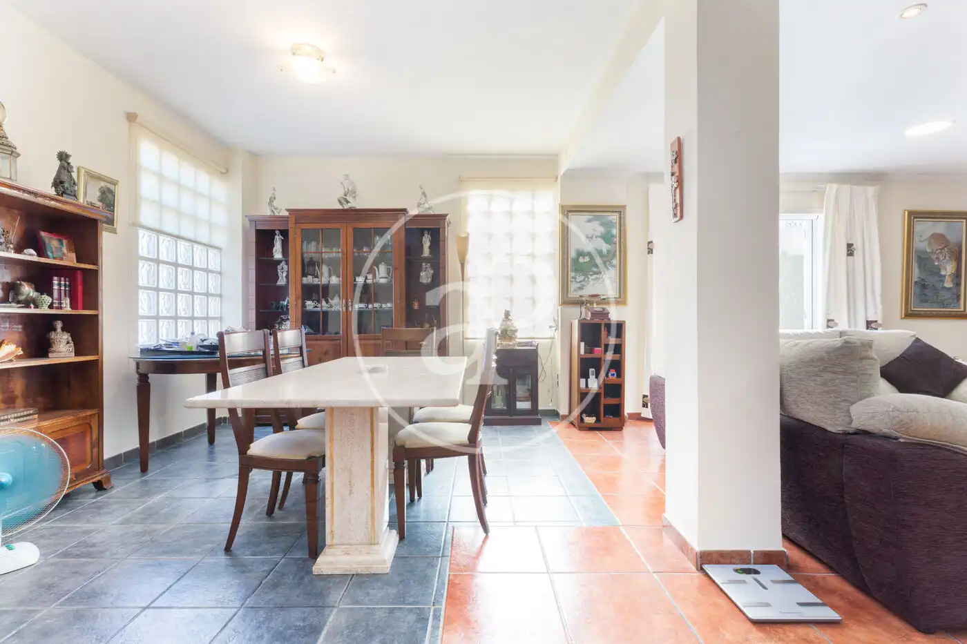 Comedor de Casa o chalet en venta en Chiva con Calefacción, Jardín privado y Terraza