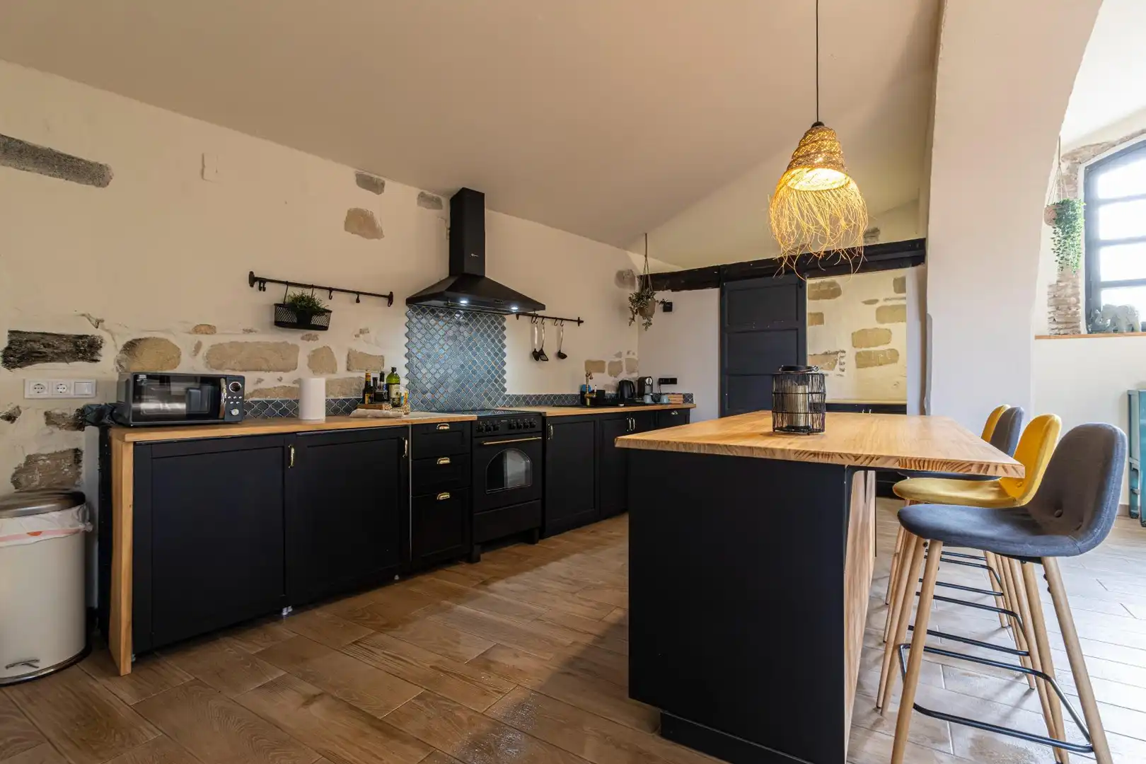 Kitchen of Houses for sale in Jerez de la Frontera  with Air Conditioner and Storage room