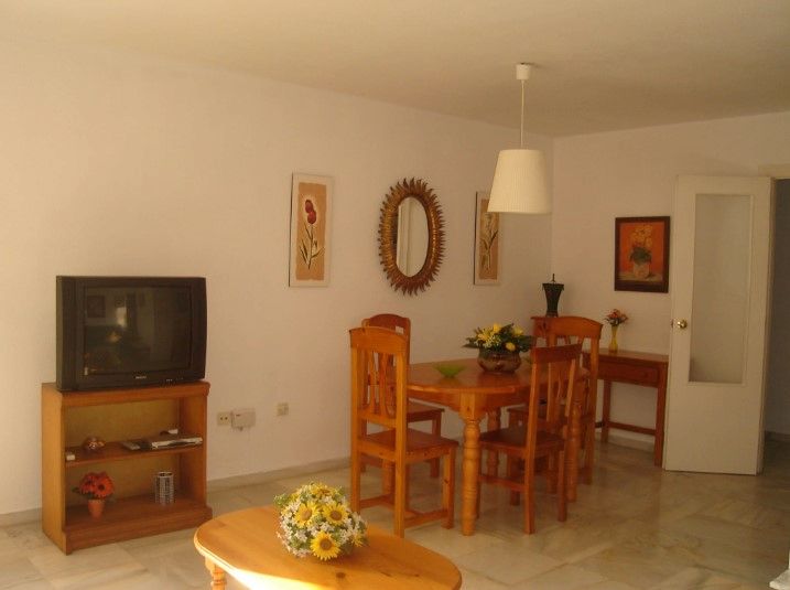 Dining room of Flat to rent in Málaga Capital  with Air Conditioner, Terrace and Furnished