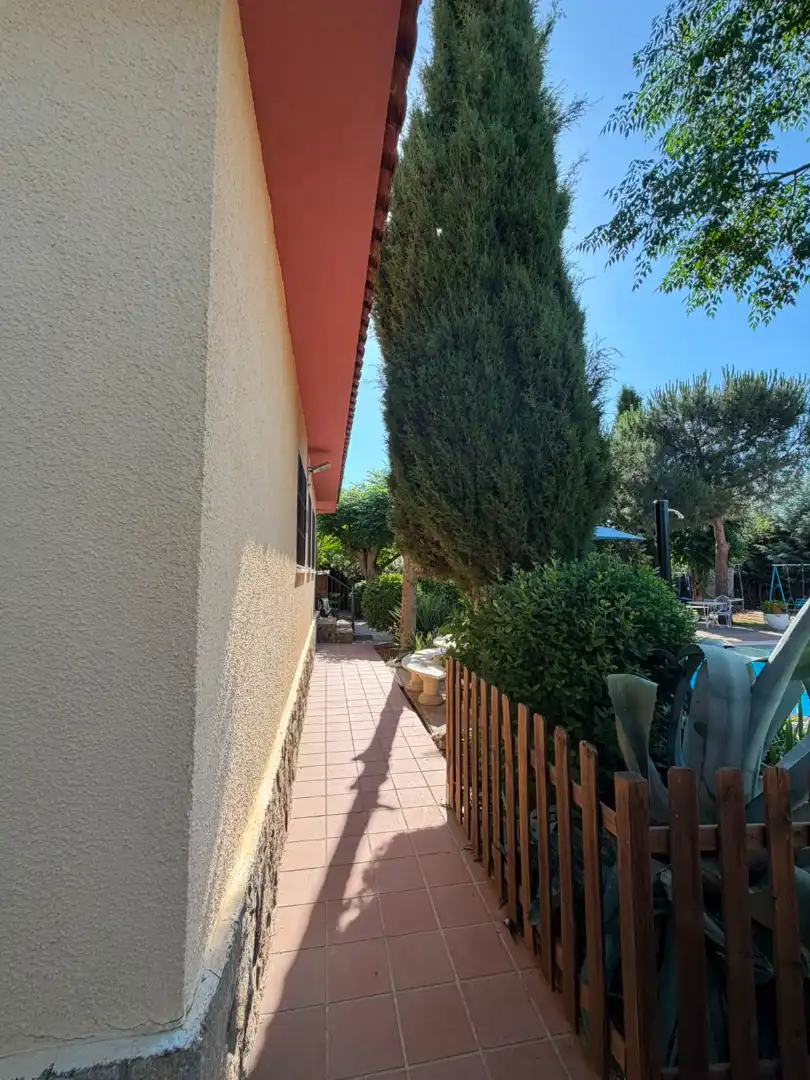 Terraza de Casa o chalet en venta en Nuevo Baztán con Calefacción, Jardín privado y Terraza