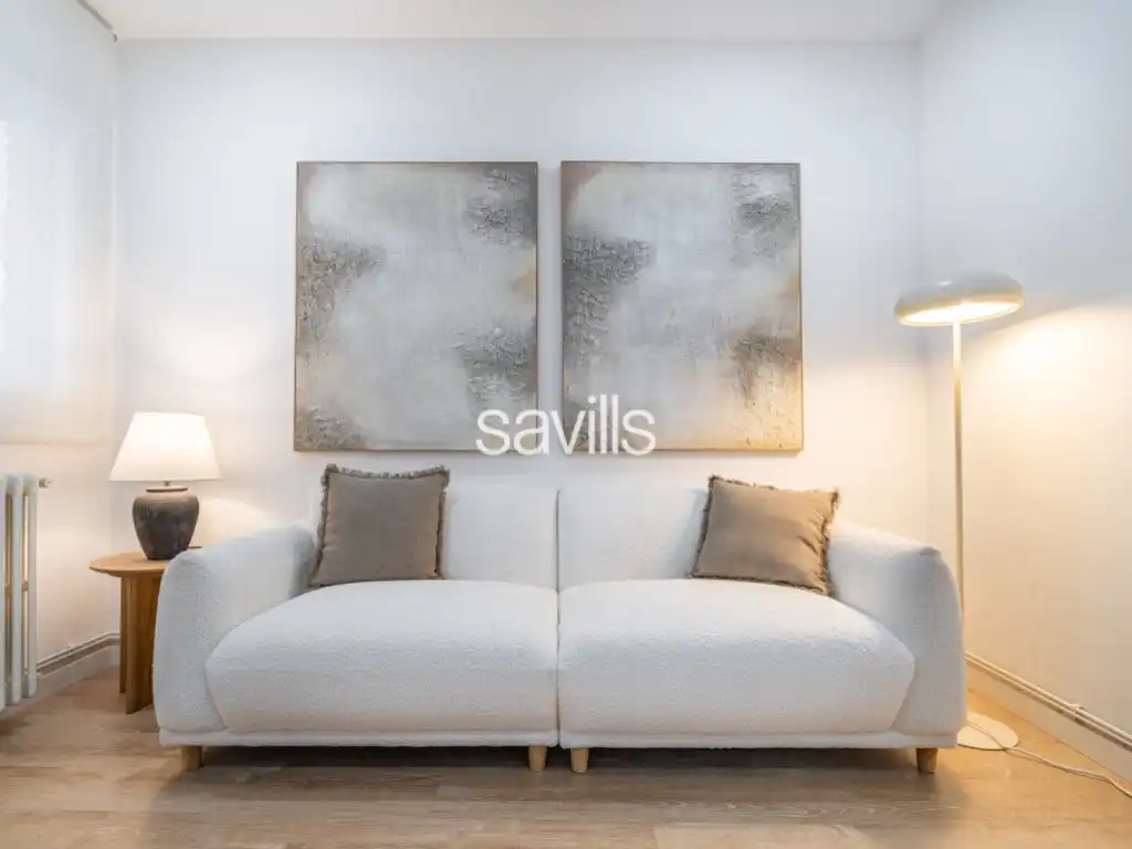 Living room of Apartments for sale in Barcelona