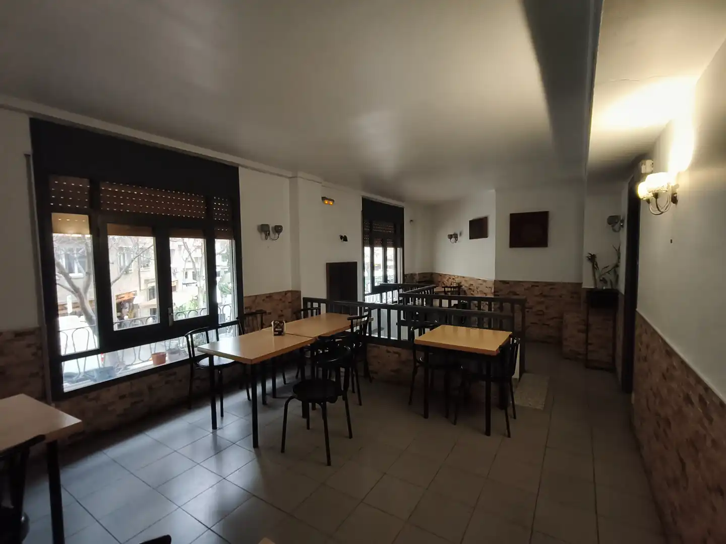 Local en traspaso en Barcelona con Terraza y Amueblado