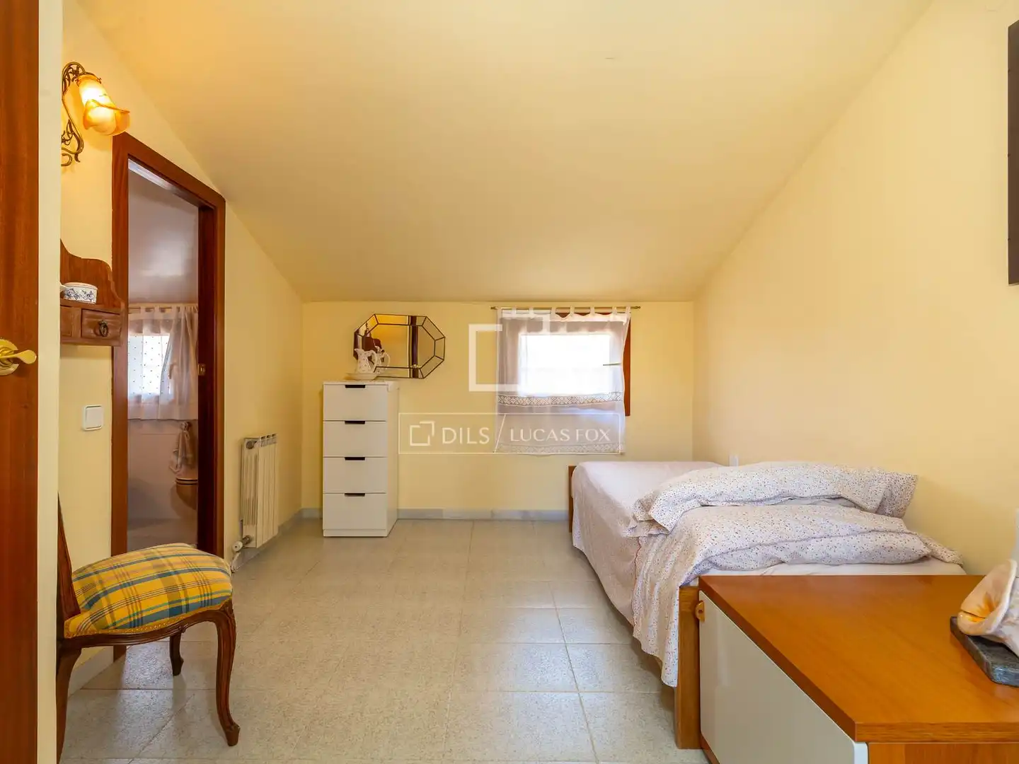 Habitación de Casa o chalet en venta en Sant Just Desvern con Aire acondicionado, Calefacción y Jardín privado