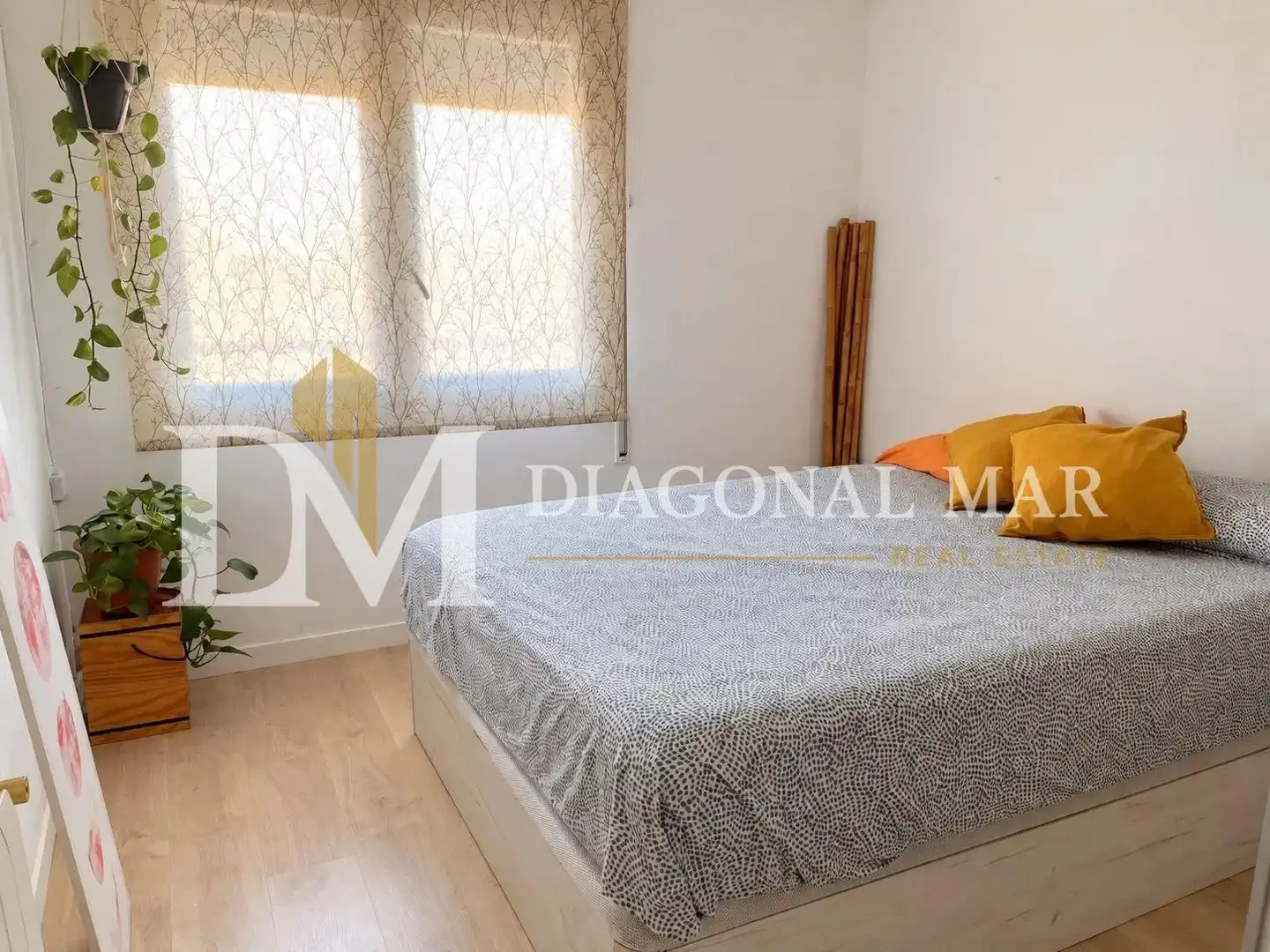 Bedroom of Flat for sale in Riera