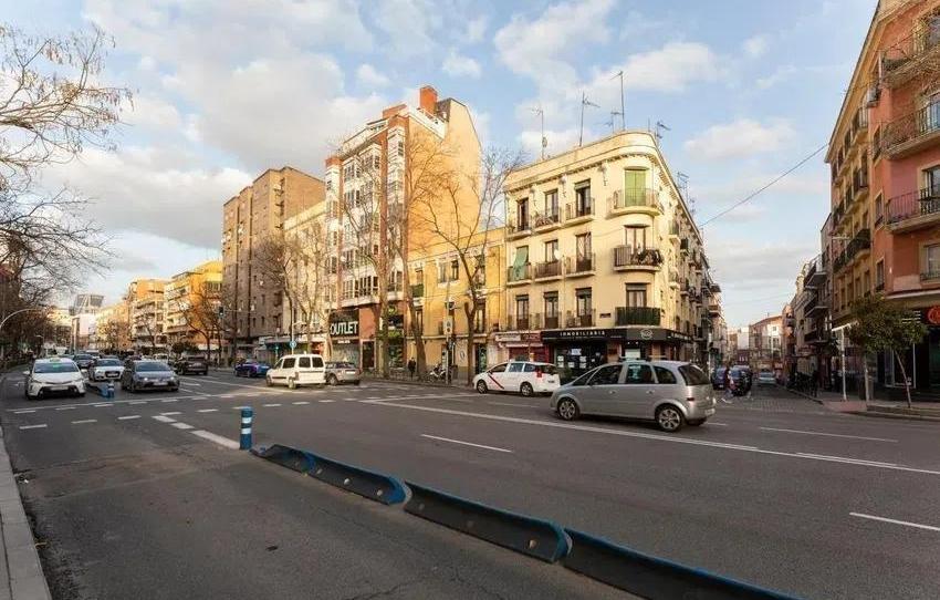 Foto 1 de Apartament de lloguer a De Huesca, Castillejos - Cuzco, Madrid