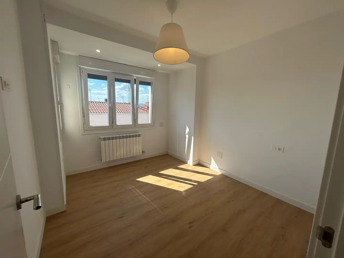 Bedroom of Flat for sale in Vitoria - Gasteiz  with Heating, Terrace and Storage room
