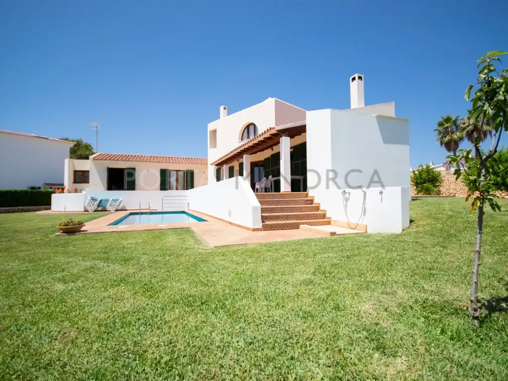 Vista exterior de Casa o chalet en venta en Ciutadella de Menorca con Aire acondicionado, Jardín privado y Terraza