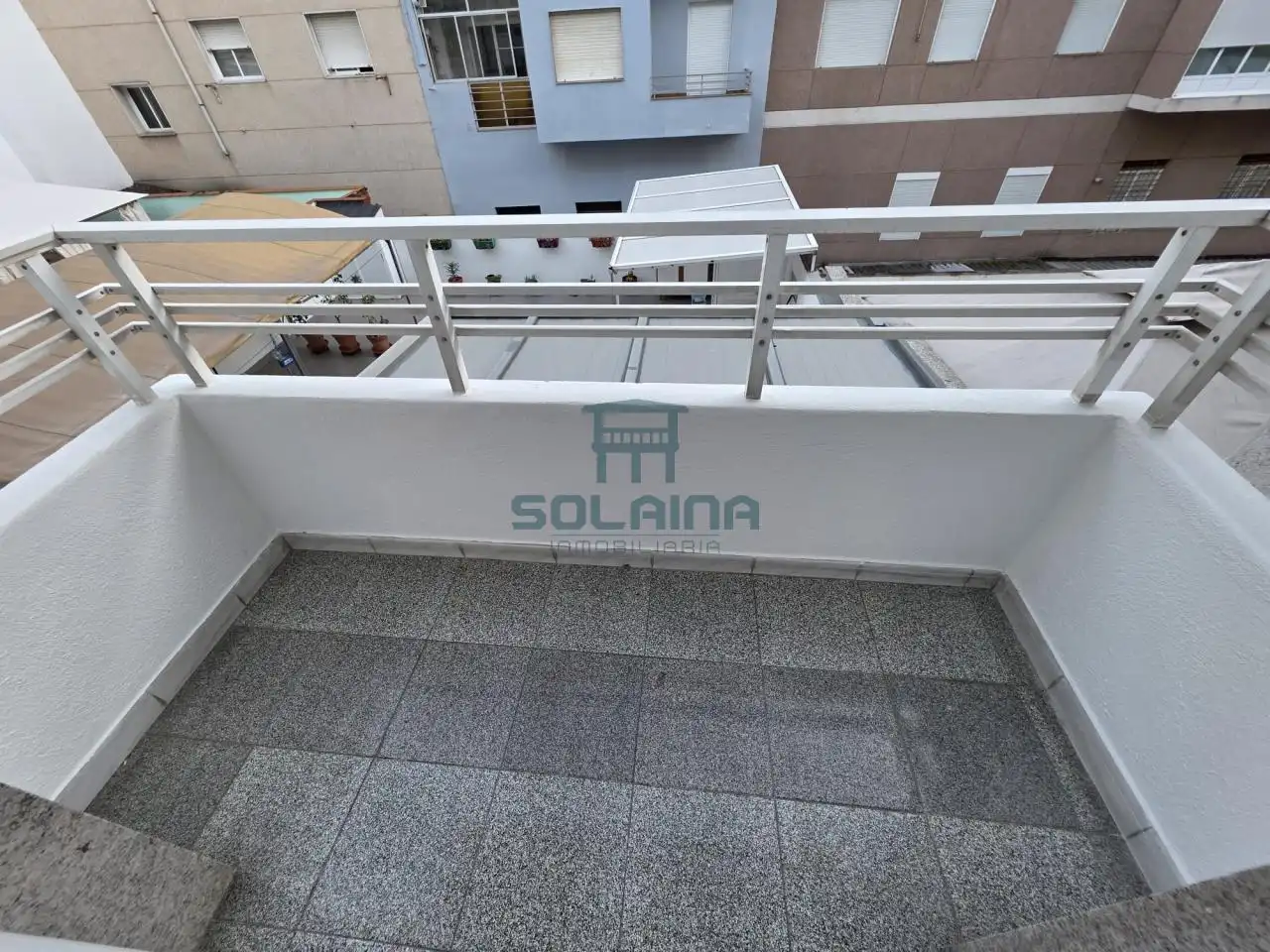 Flat with terrace to rent in Couto, imagen 21