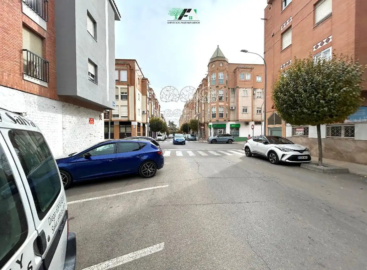 Locale commerciale in affitto a Calle Zurbarán, imagen 2