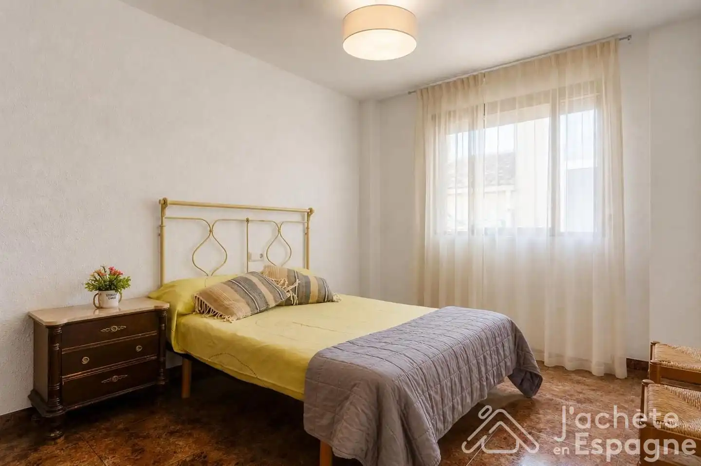 Habitación de Casa o chalet en venta en Sagunto / Sagunt con Calefacción