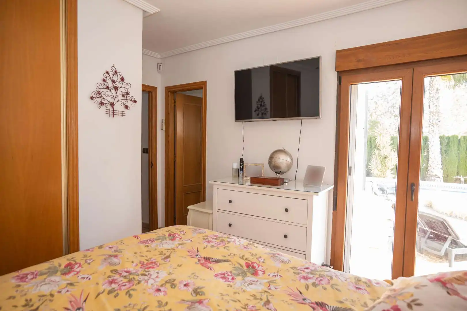 Dormitori de Casa o xalet en venda en Hondón de las Nieves / El Fondó de les Neus amb Calefacció, Jardí privat i Terrassa