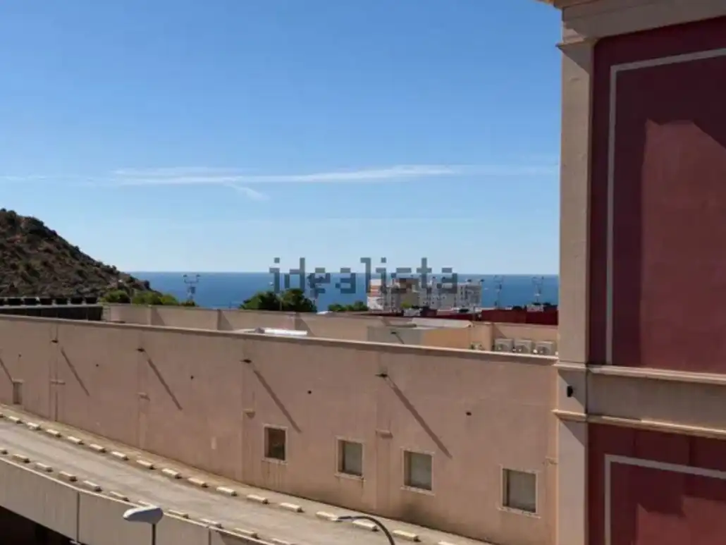 Vista exterior de Piso en venta en Alicante / Alacant con Aire acondicionado y Terraza