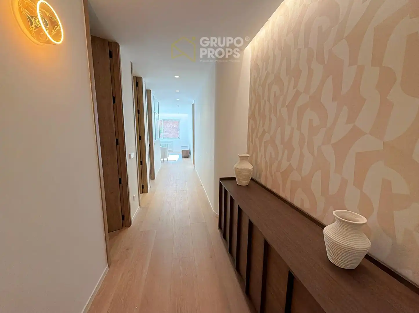 Apartamento en venta en Madrid con Calefacción y Amueblado