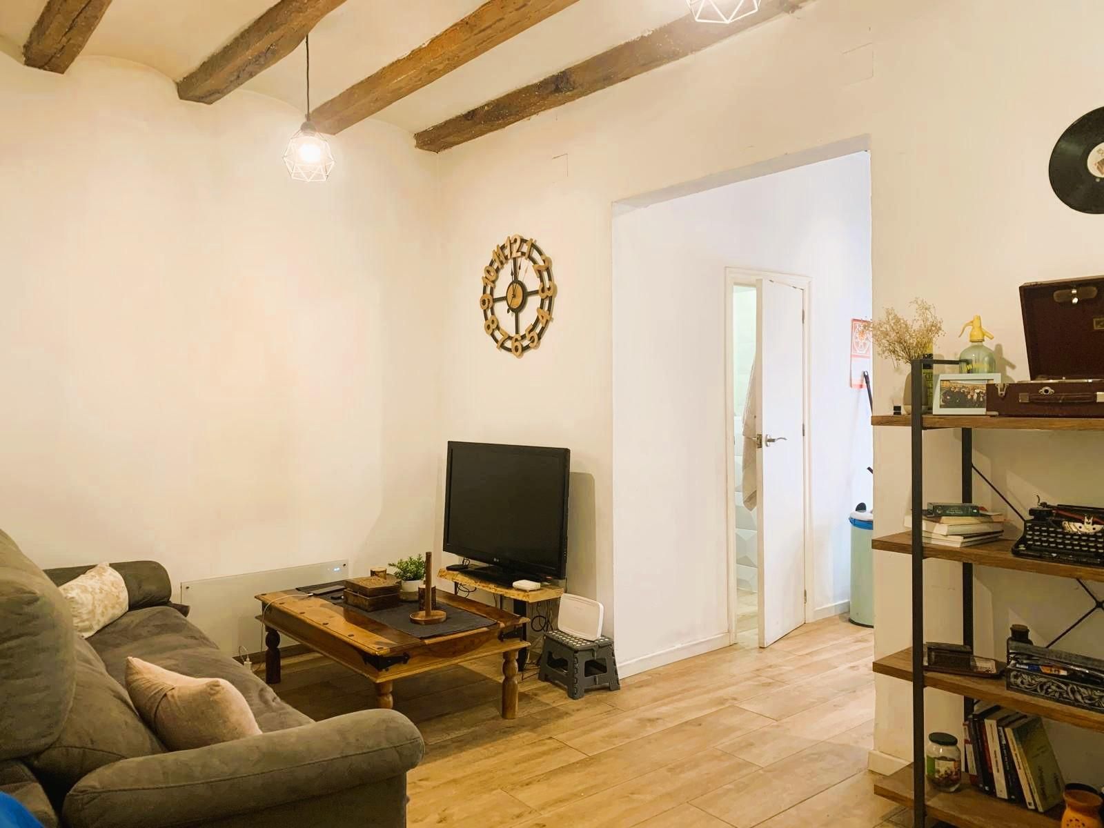 Living room of Flat for sale in Vilanova i la Geltrú  with Heating and Parquet flooring