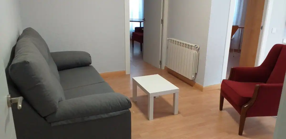 Piso de alquiler en Castilla - Hermida