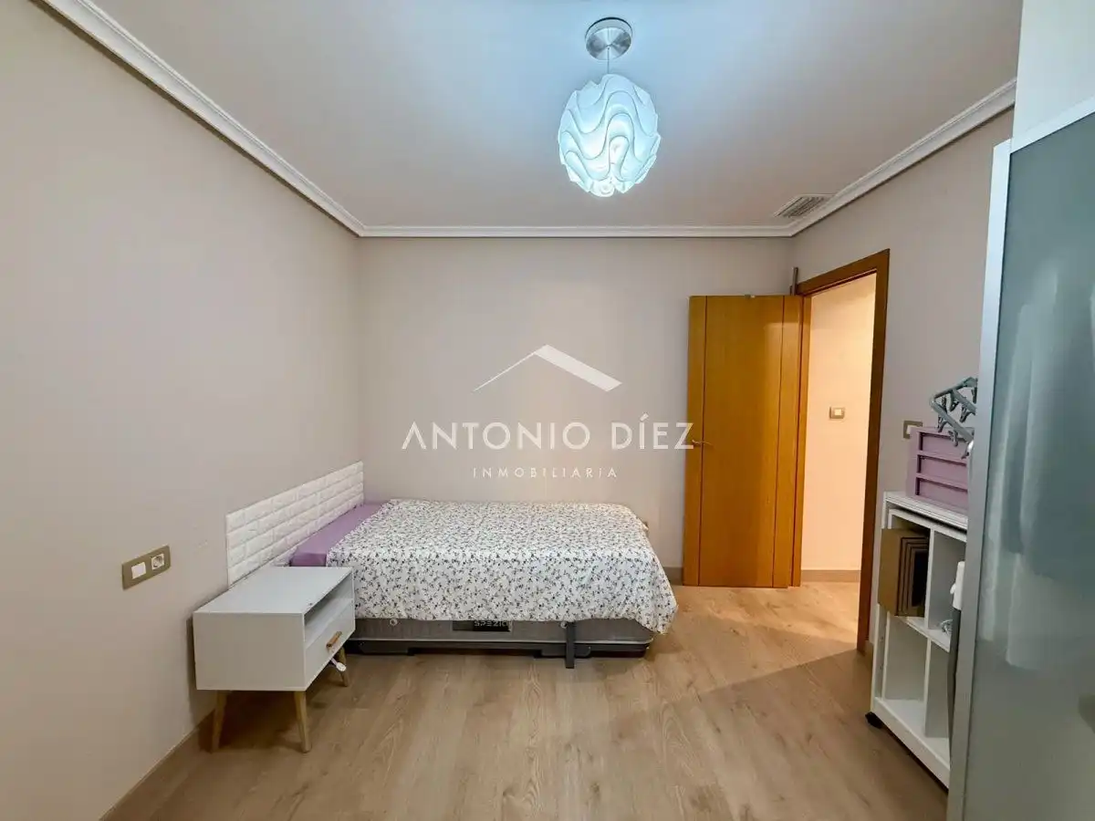 Dormitori de Pis en venda en Aspe amb Aire condicionat, Calefacció i Terrassa