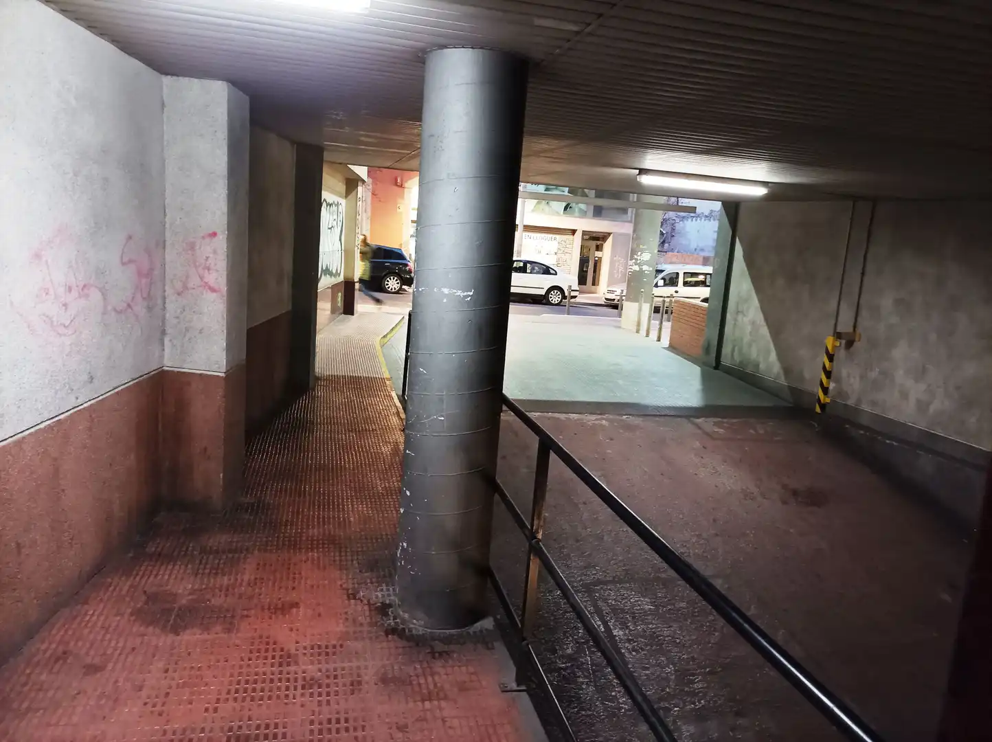 Parkplatz von Garage zum Verkauf in Tarragona