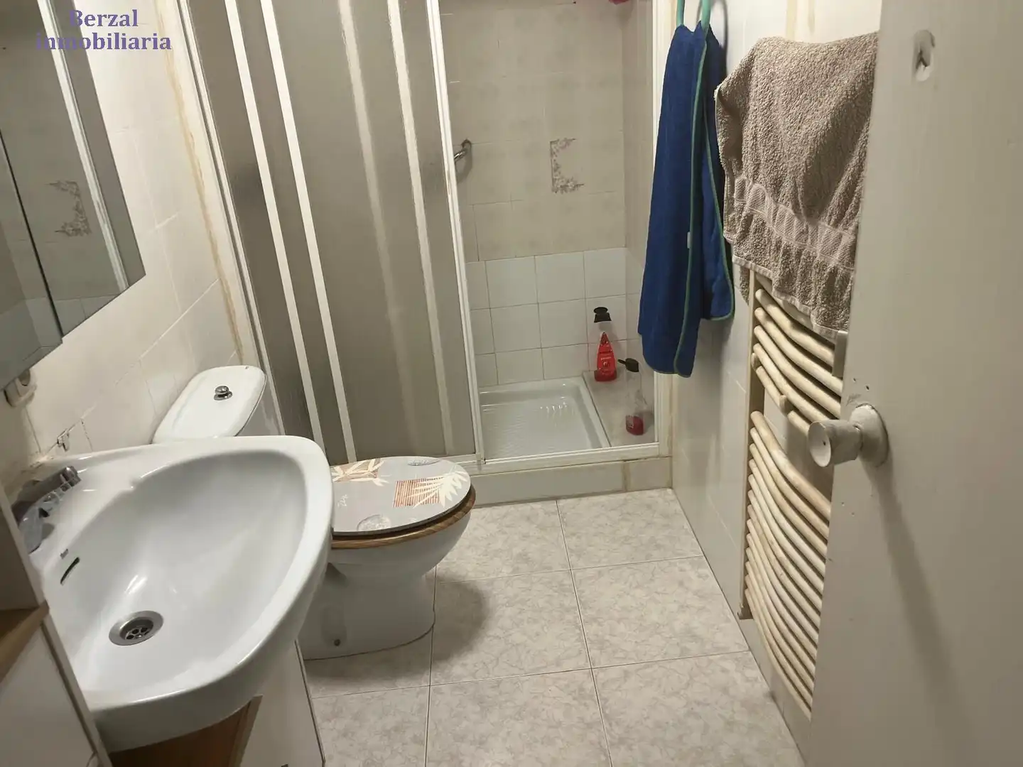 Bany de Casa o xalet en venda en Fuenmayor amb Calefacció, Terrassa i Traster