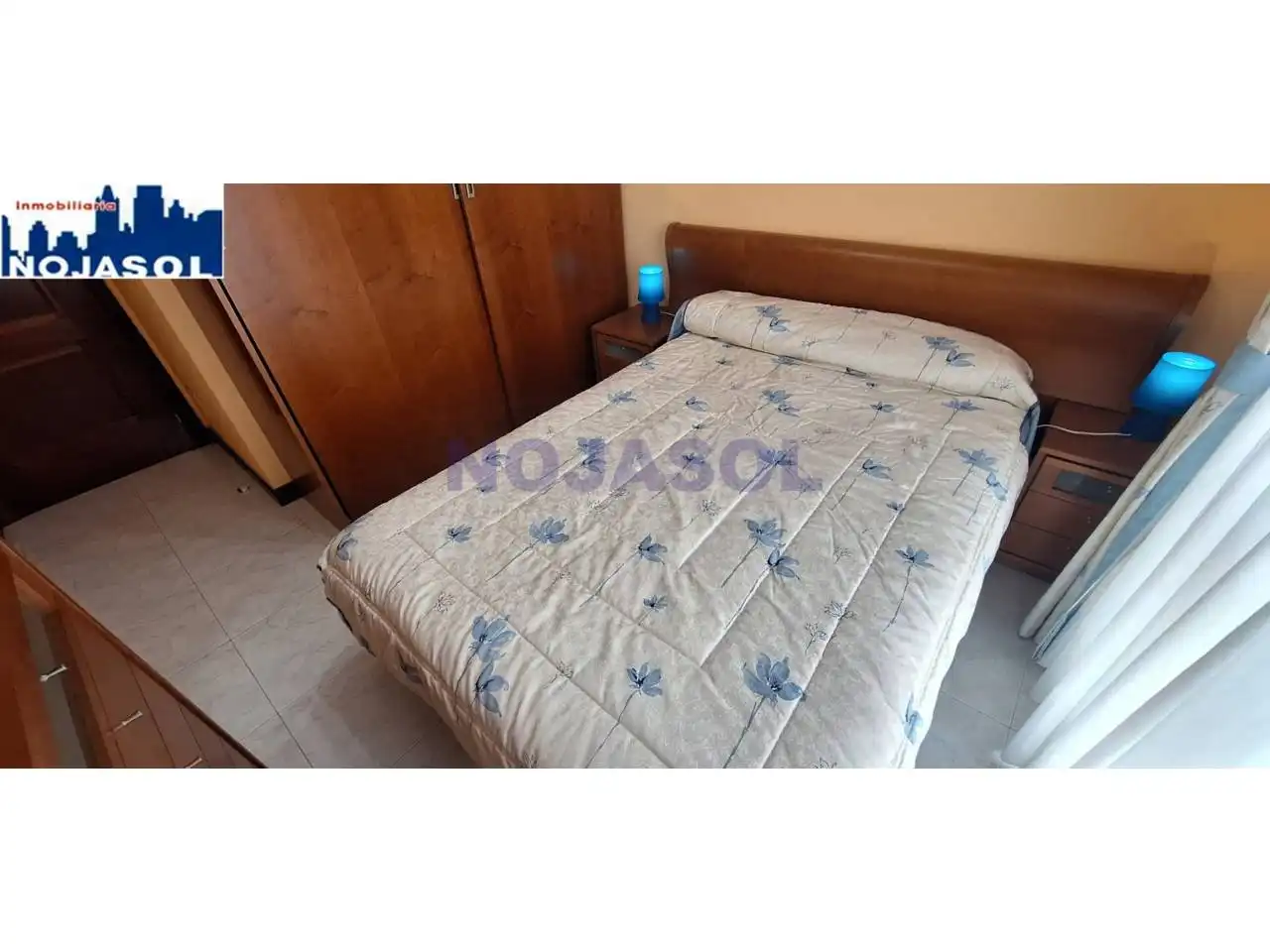 Dormitori de Apartament de lloguer en Noja amb Calefacció, Jardí privat i Terrassa