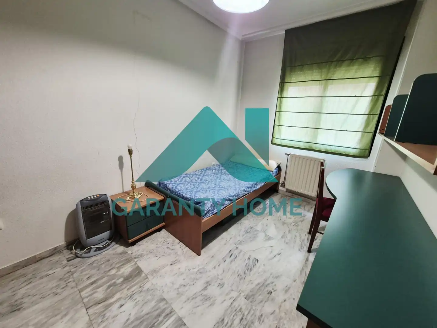 Habitación de Piso en venta en Cáceres con Terraza, Trastero y Amueblado