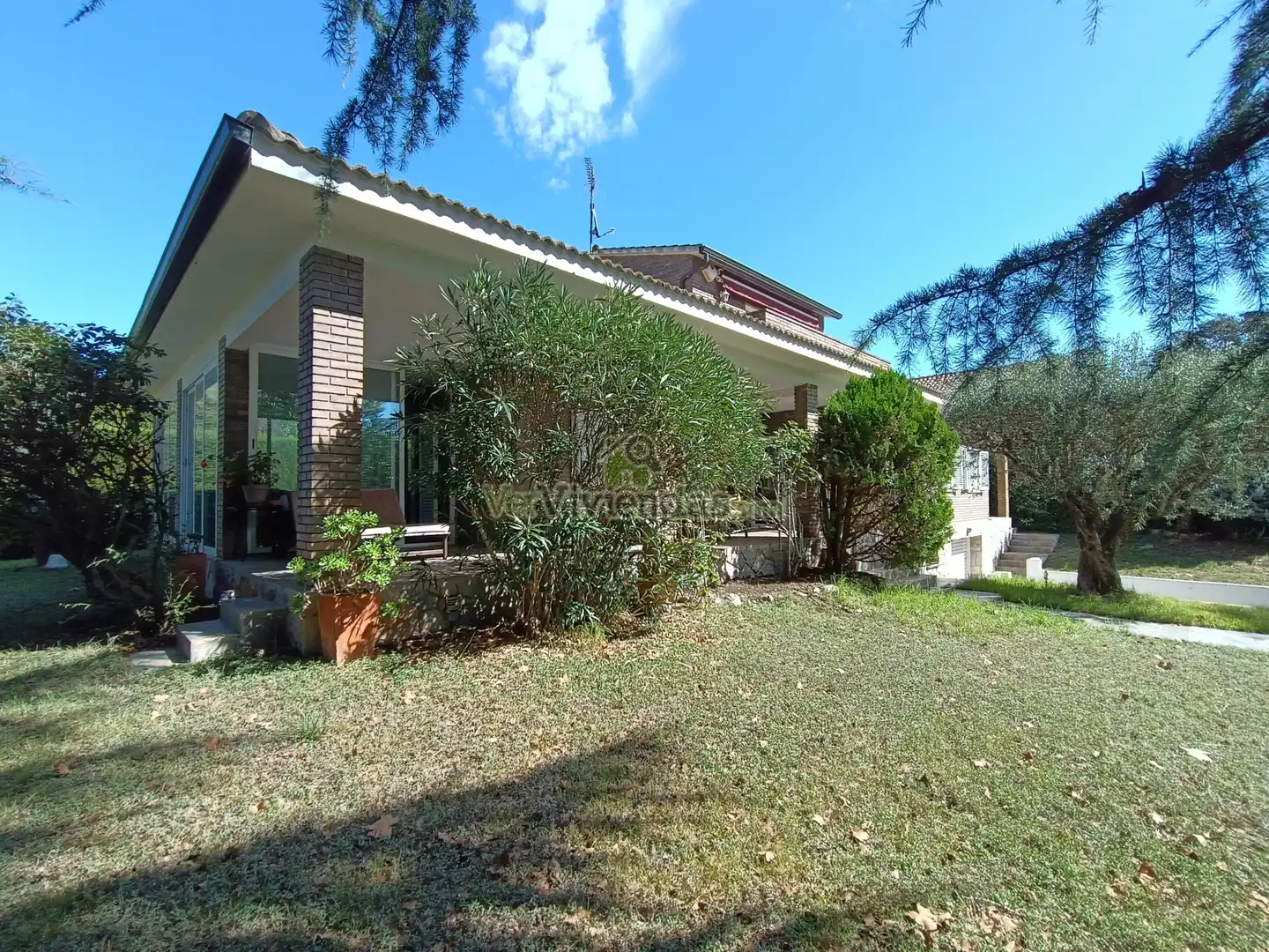 Houses for sale in Begues