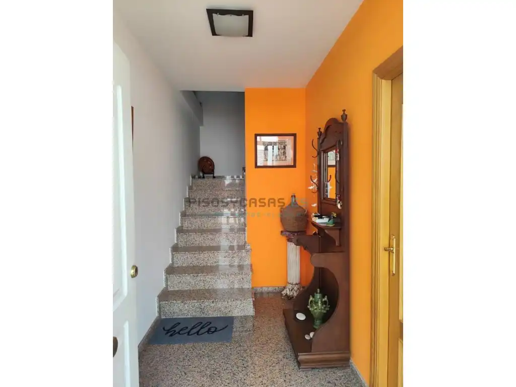 Casa adosada en venta en Landete con Terraza
