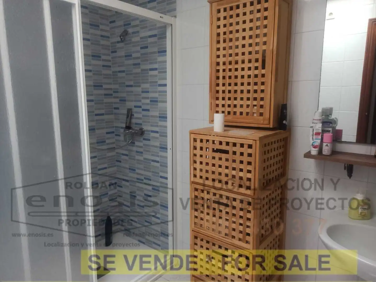 Baño de Piso en venta en Los Alcázares con Terraza, Trastero y Amueblado
