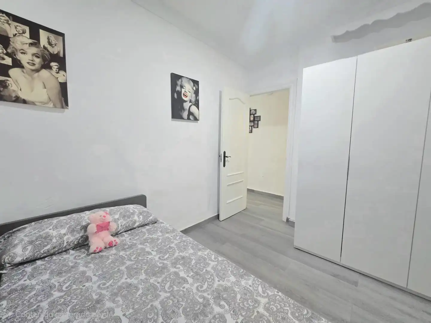Bedroom of Flat for sale in Torremolinos