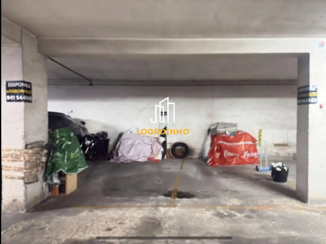 Parcheggio in vendita a Oeste