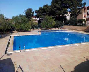 Swimming pool of Apartment to rent in  Tarragona Capital  with Terrace and Swimming Pool