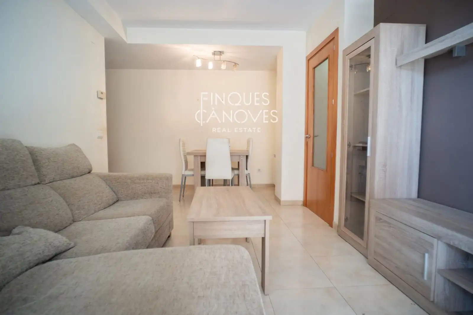 Sala d'estar de Pis en venda en Salt amb Aire condicionat, Calefacció i Terrassa