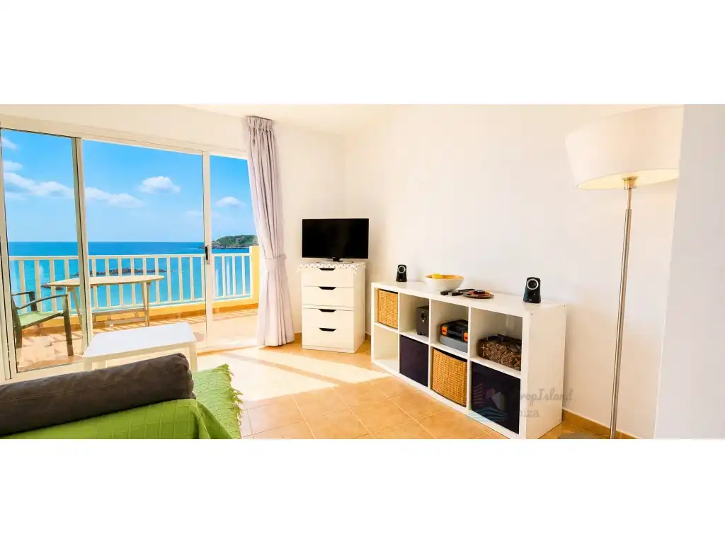 Attic for rent in Calle Del Pou Roig, Sant Carles