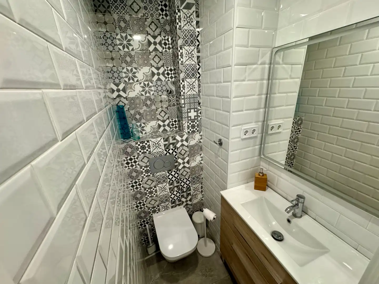 Baño de Piso en venta en Estepona con Aire acondicionado, Calefacción y Terraza